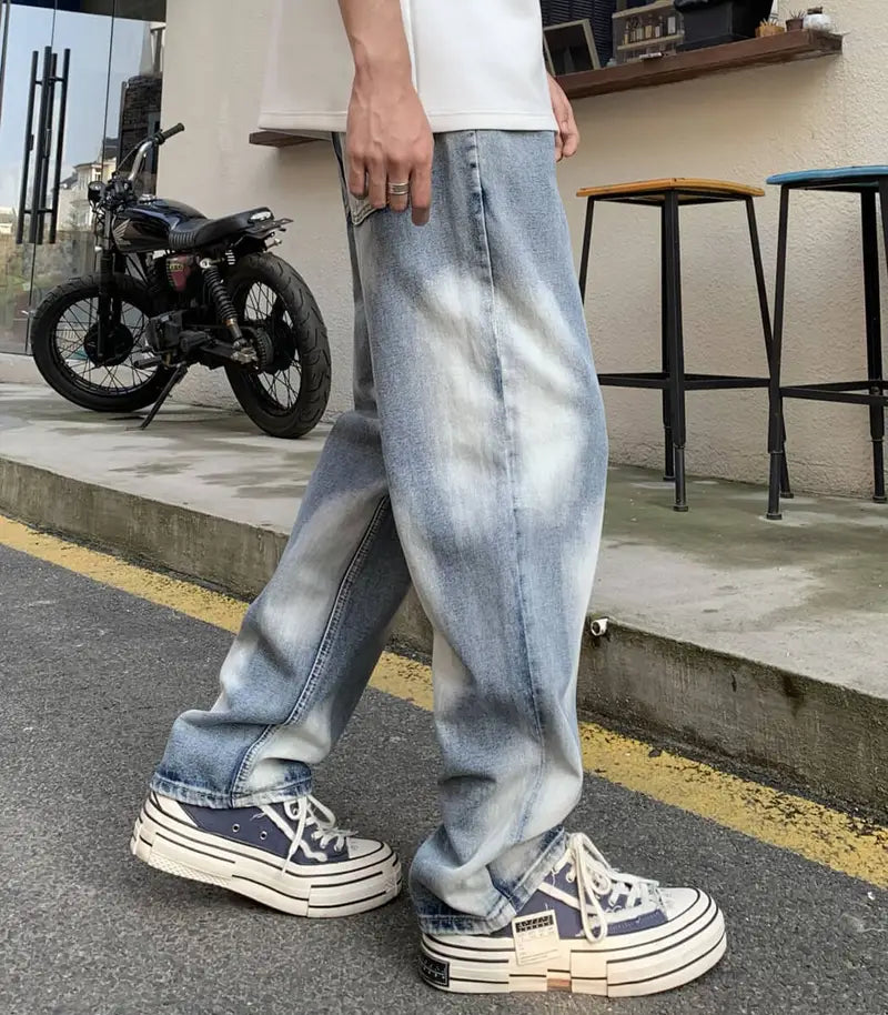 Washed Relaxed Jeans