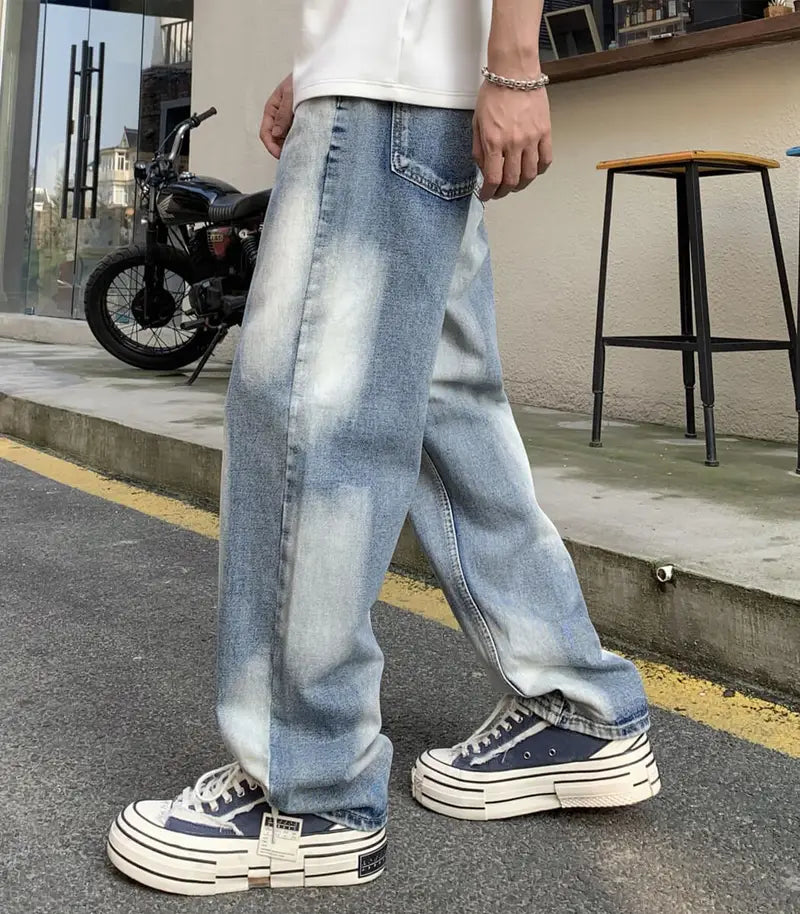 Washed Relaxed Jeans