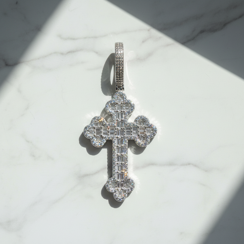 Pendente Iced-out "Divine Vision Collection"