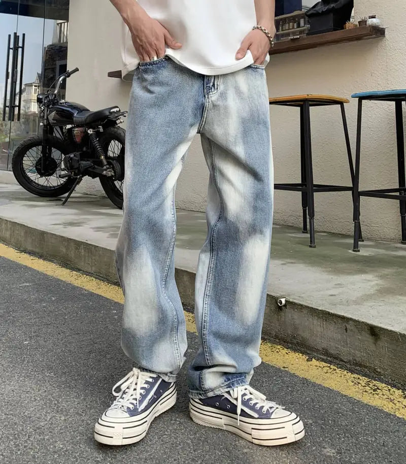 Washed Relaxed Jeans